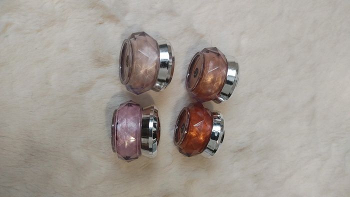 Lot de 4 Gel glow brillant et paillettes pour le visage et le corps - photo numéro 4
