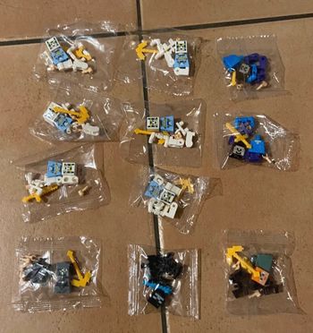 Lot figurines type Lego