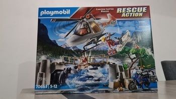 Playmobil 70663 - Unité de Secouristes avec Hélicoptère.