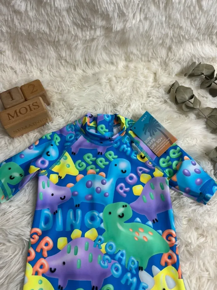 Combinaison de bain dinosaure Next taille 12-18 mois - photo numéro 3