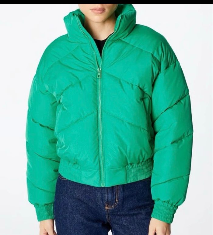 Doudoune Jennyfer verte – N3uve avec étiquette – Taille S