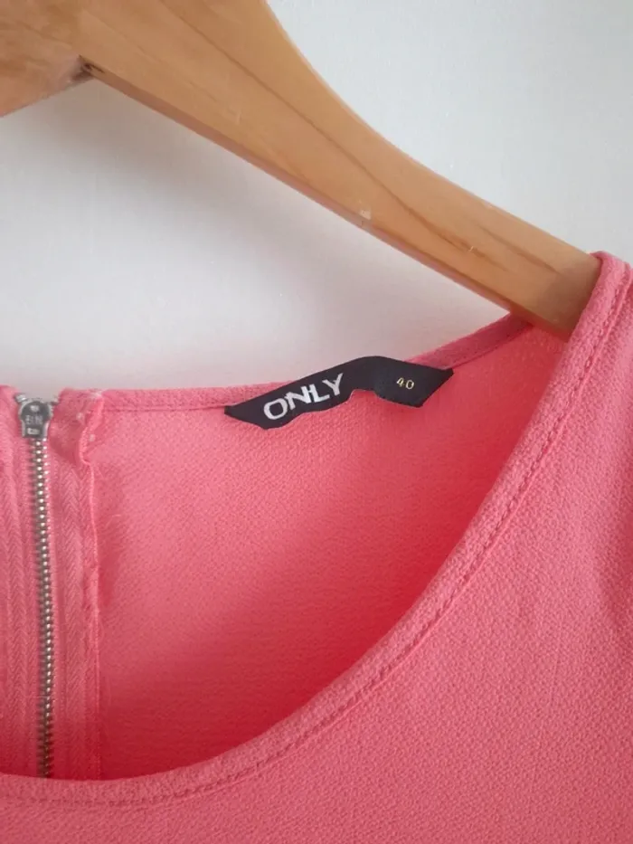 Top Only / Taille 40 - photo numéro 10