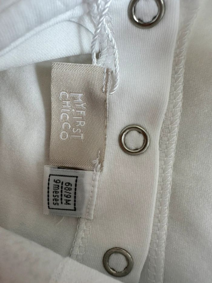 Barboteuse Chicco blanche et argenté taille 9 mois - photo numéro 4