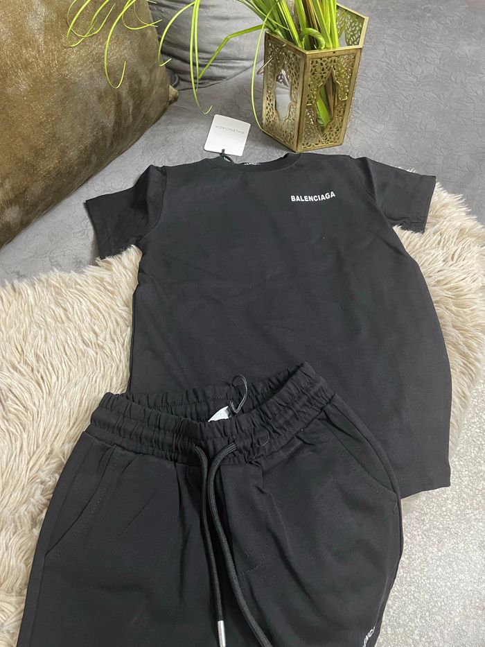 Ensemble Ballenciaga Noir