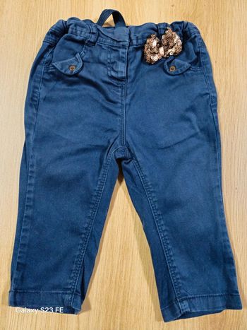 Pantalon fille bleu marine 6 mois très bon état