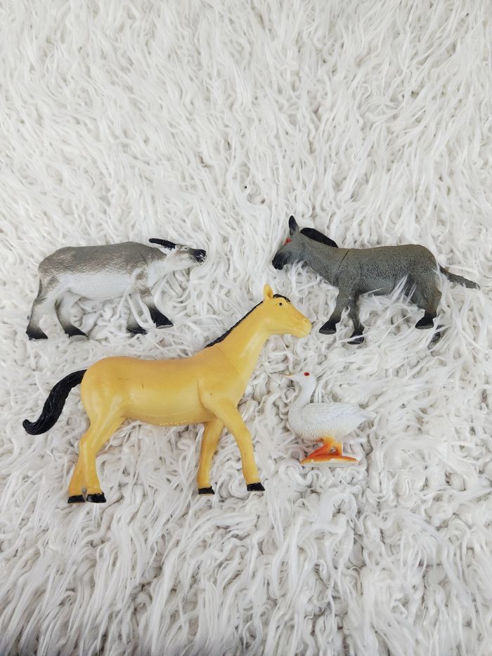 Lot de 28 figurines animaux de la Ferme marque Oxybul - photo numéro 8