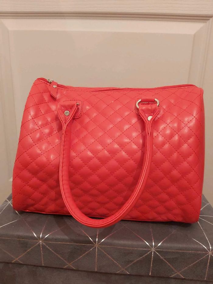 Sac Rouge - photo numéro 2