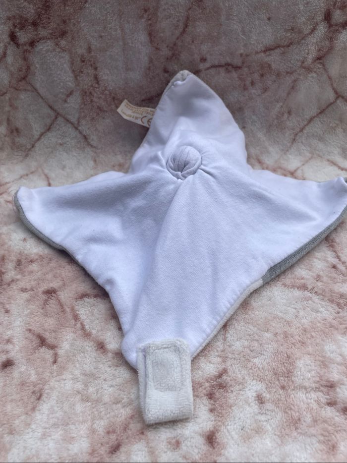 Doudou plat chien loup gris blanc Rodadou Roda - photo numéro 2