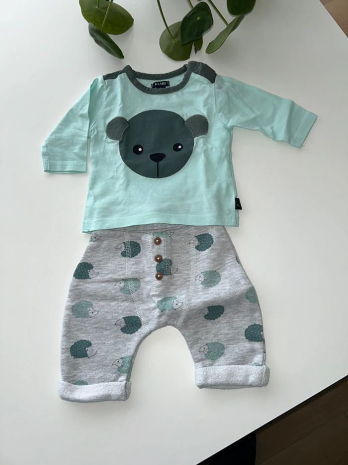 Lot taille 1 mois