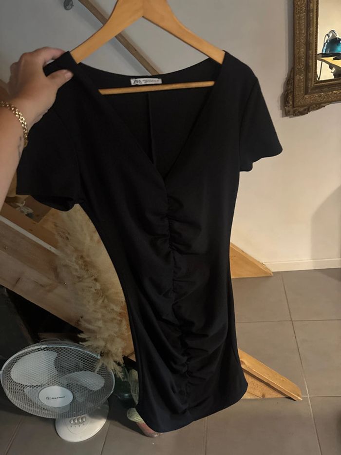 Robe noir