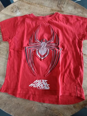 T-shirt 3-4 ans spiderman