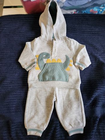 Ensemble Sweat-shirt/ Jogging dinosaure 6 mois