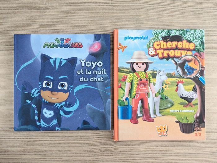 Lot livre pyjamasques & playmobil