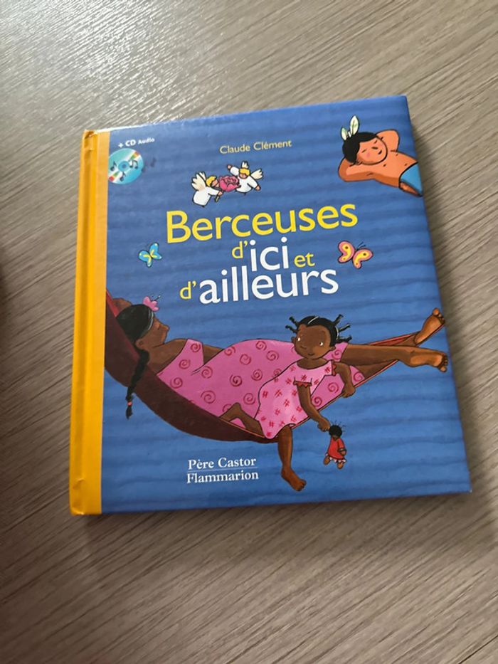 Livre berceuse d’ici et d ailleurs cdmanquant