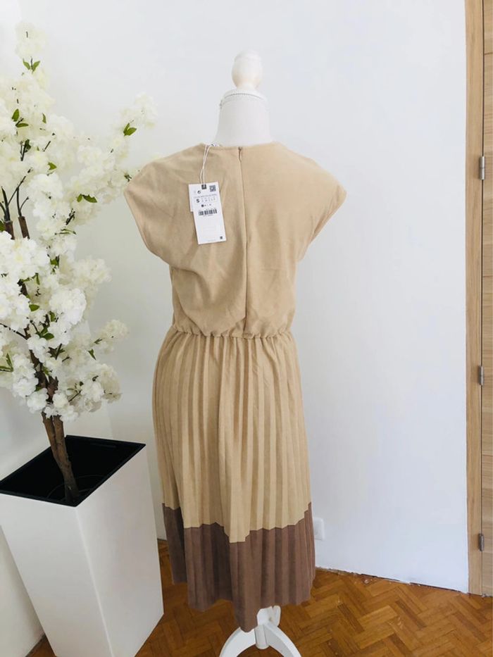 Robe Zara neuve taille S - photo numéro 7