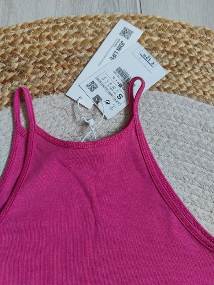 Body fushia - photo numéro 3