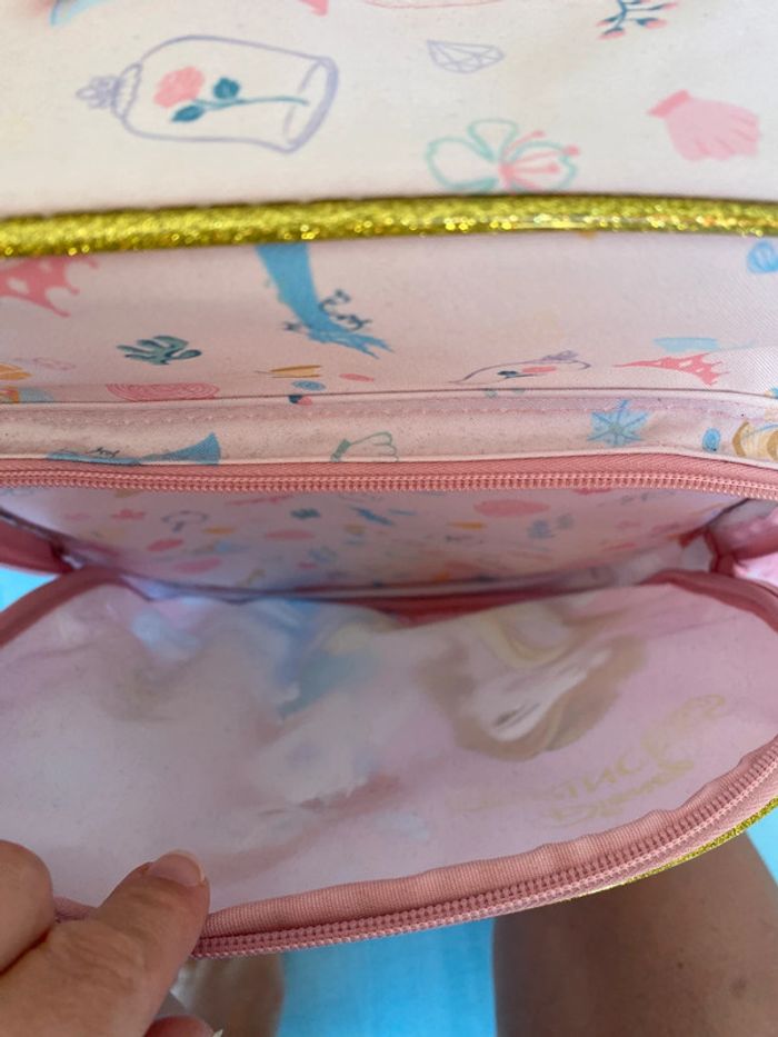 Cartable à roulettes princesses Disney - photo numéro 7