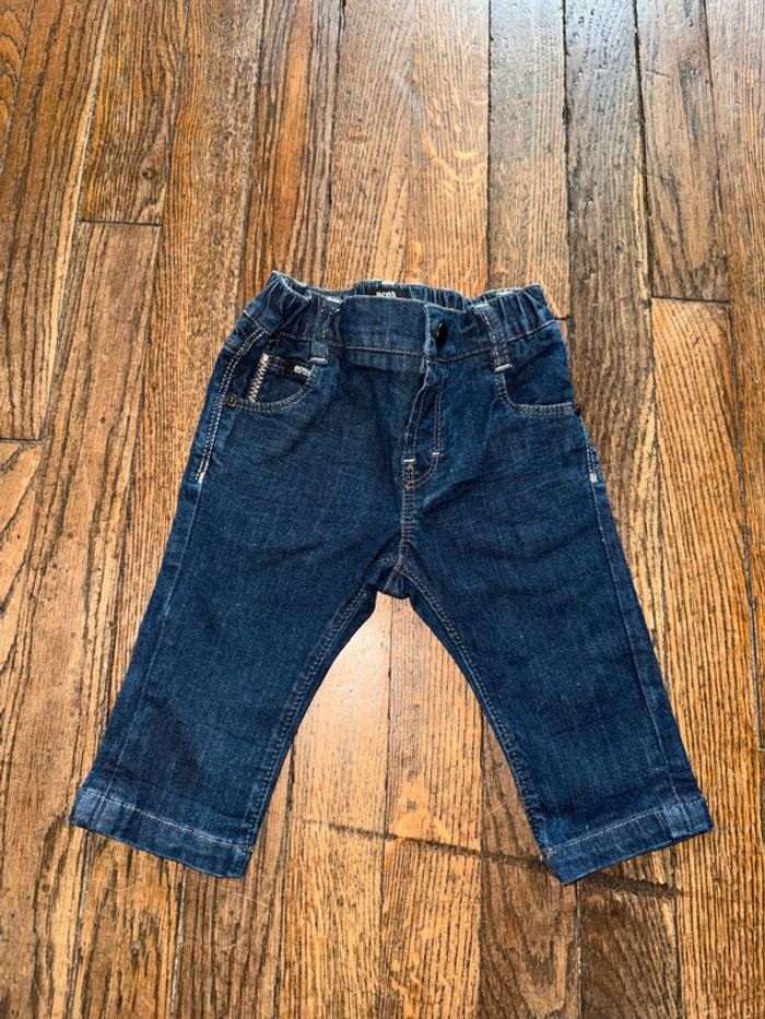 Jeans Hugo boss  3 mois - photo numéro 2