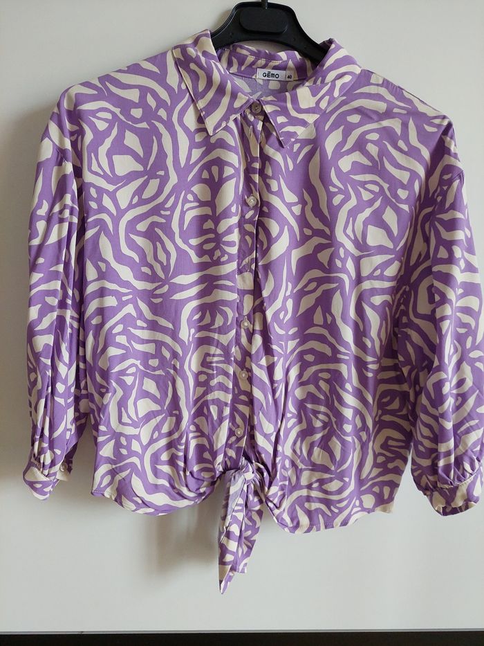 Chemise femme .