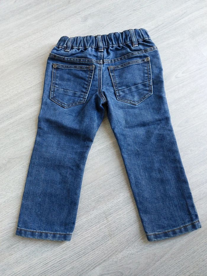 Jean 2 ans - photo numéro 2