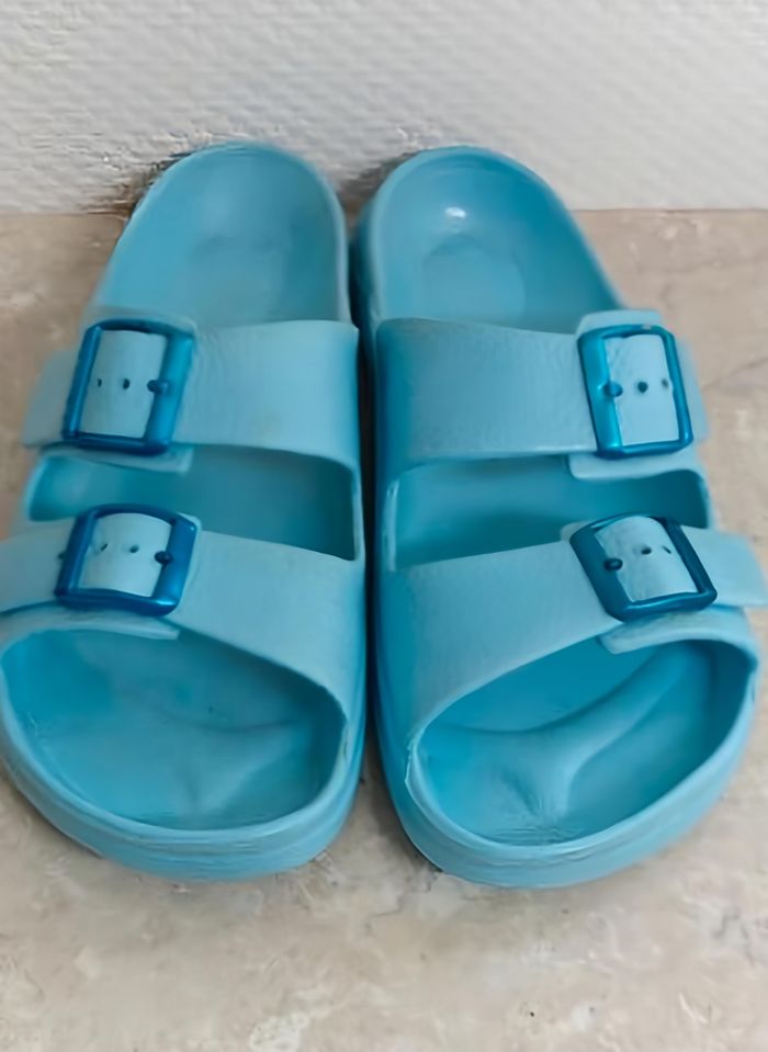 Sandales a boucle Papillio /Birkenstock taille 40 comme neuf