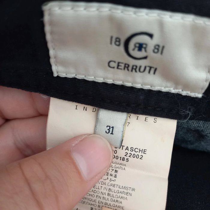 Jean noir cerruti - photo numéro 7