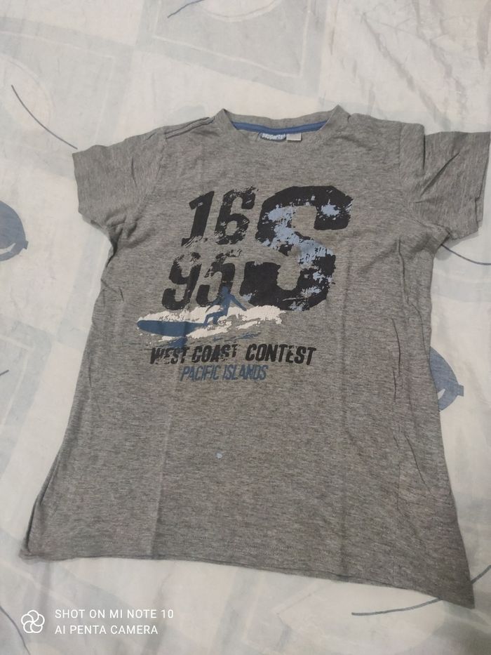Lots de 4 teeshirt garçons taille 12/14 ans - photo numéro 4