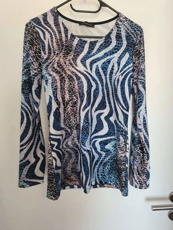 Haut élastique taille 40