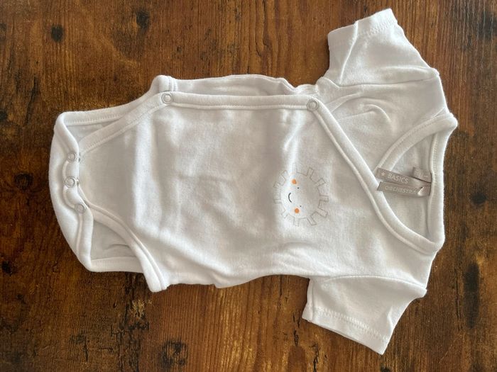 Lot de 6 bodies blancs à manches courtes - photo numéro 4