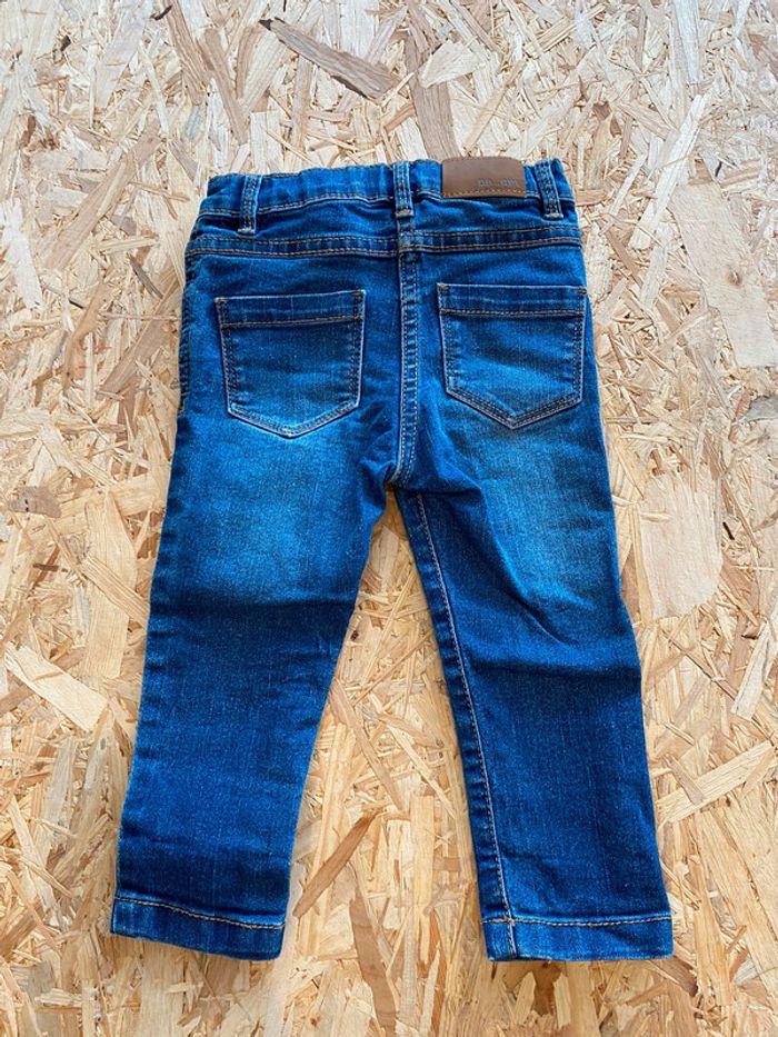 Jean 12 mois - photo numéro 3