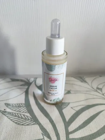 Jova nails serum caviar soin anti-âge 30ml  valeur 28€  à utiliser 12 mois après ouverture