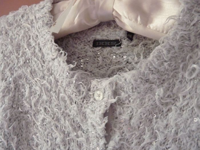 Gilet Fille ikks 10 ans TBE gris perle maille douce et chaude manches longues - photo numéro 2