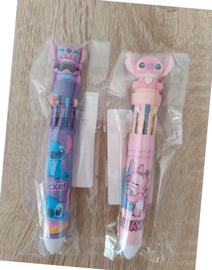 Lot de 2 crayons à couleurs Neuf