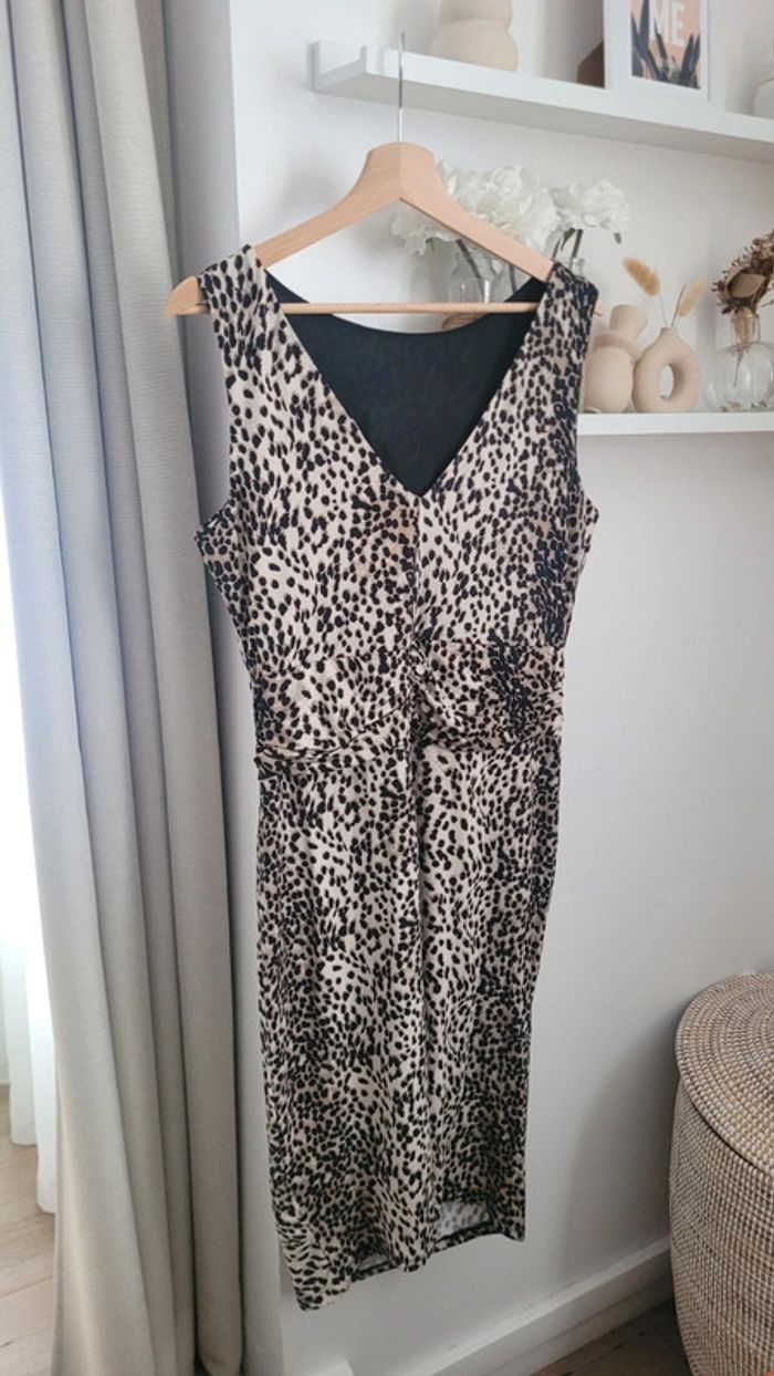 Robe moulante Dorothy perkins neuve - photo numéro 7