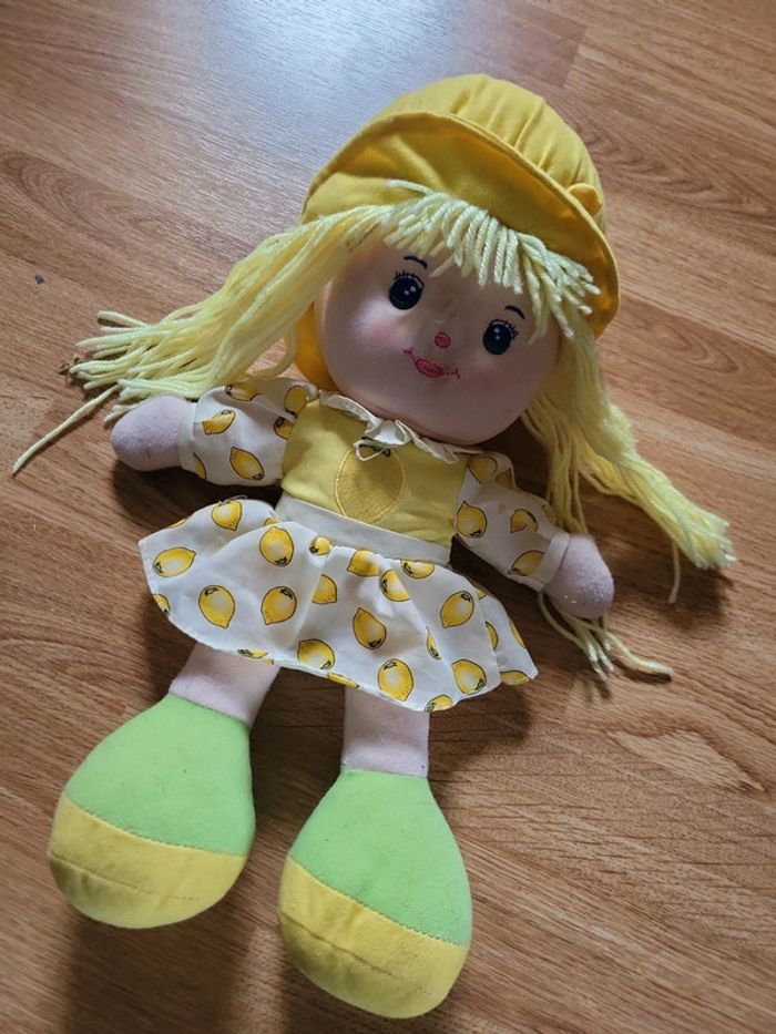 Poupée - photo numéro 2