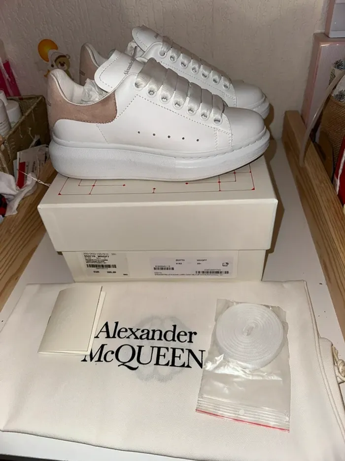 Alexander mc queen
