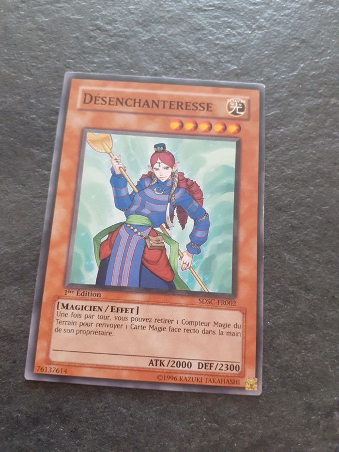 Carte Yu-Gi-Oh ! Désenchanteresse SDSC-FR002