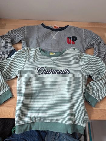 Lot de deux sweats rayés TAO 3 ans