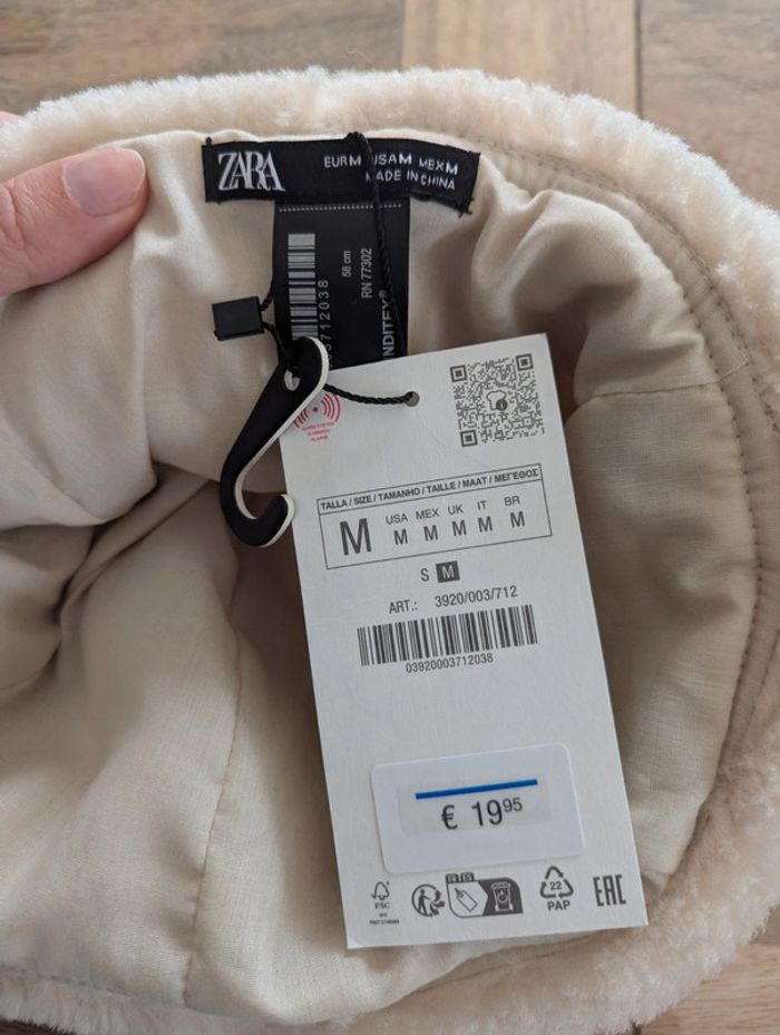 Chapeau en bouclette Zara - photo numéro 2