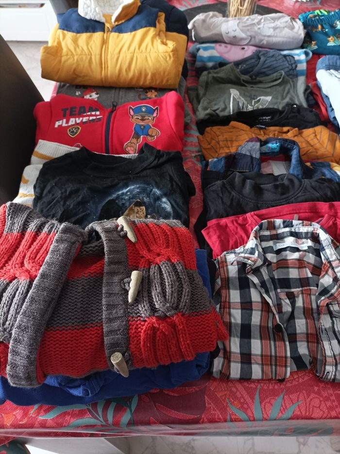 Lot vêtements garçon 2ans -3ans - photo numéro 3