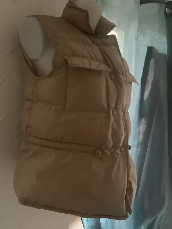 Doudoune Georgia sans manches taille M beige - photo numéro 3
