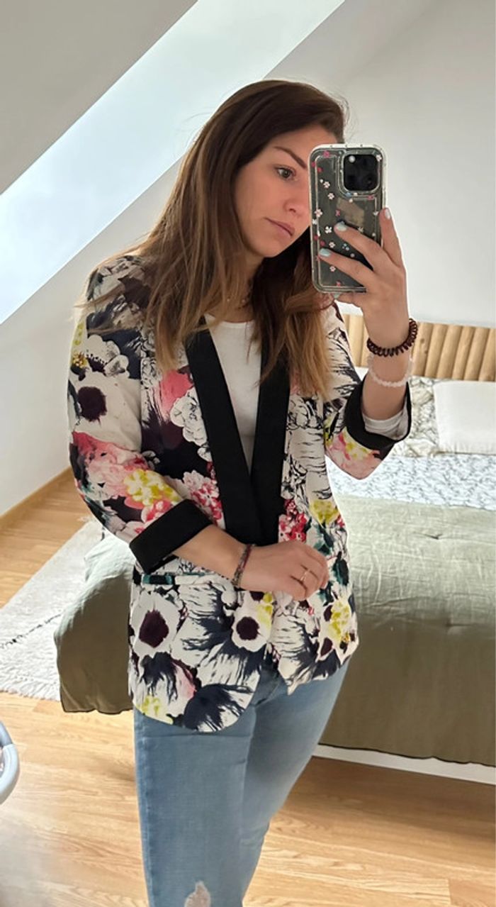 Veste blazer fleurie 🖤 - photo numéro 6