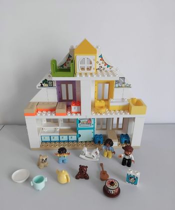 DUPLO Maison Meublée  Bonhommes et Briques 🏡