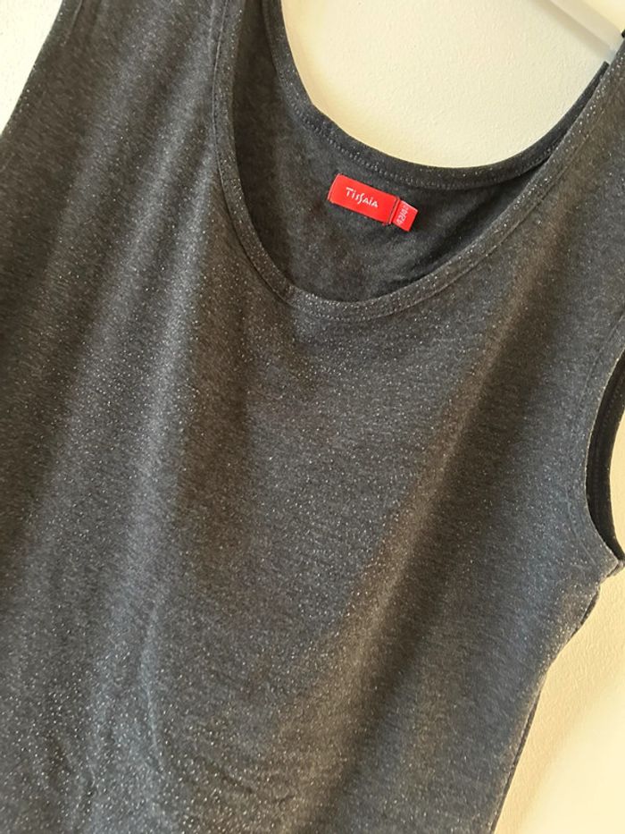 Robe grise - photo numéro 2