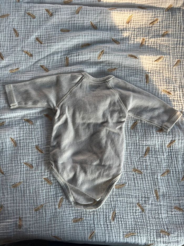 Body beige 1 mois - photo numéro 2