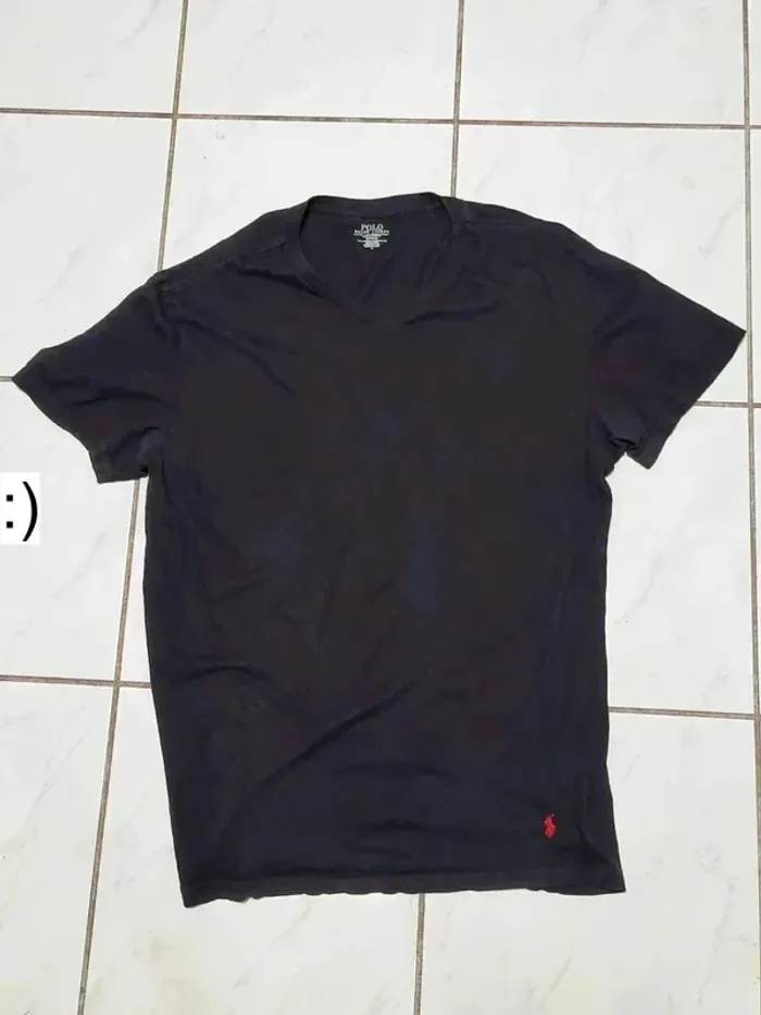 T-shirt noir col V – Polo Ralph Lauren – Style Y2K vintage - photo numéro 6
