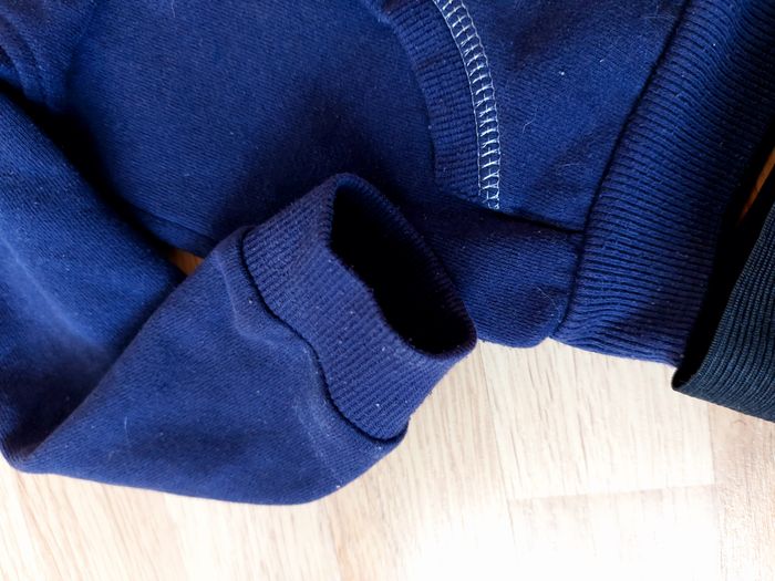 Ensemble jupe Hello Kitty et veste bleue in Extenso 4 ans - bon état - photo numéro 9