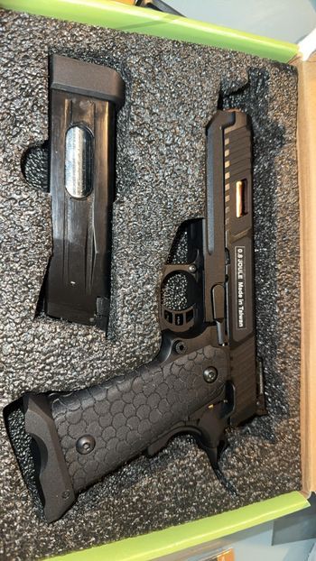 Réplique airsoft neuve