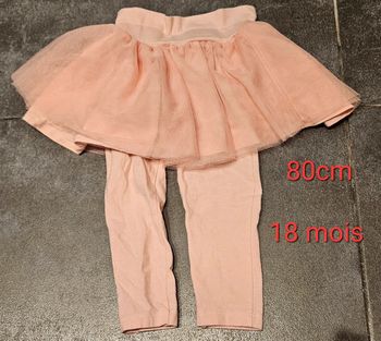 Pantalon / legging rose avec jupe en tulle integré. 18 mois, 80cm. Tenue de fête ou d'anniversaire
