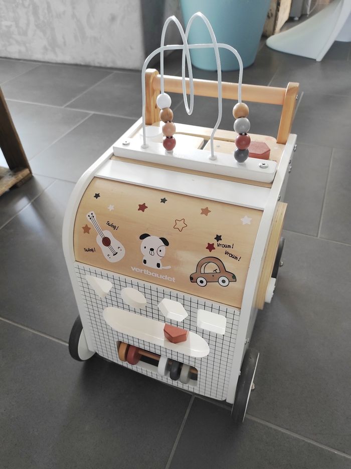 Chariot d'activités et de marche Vertbaudet